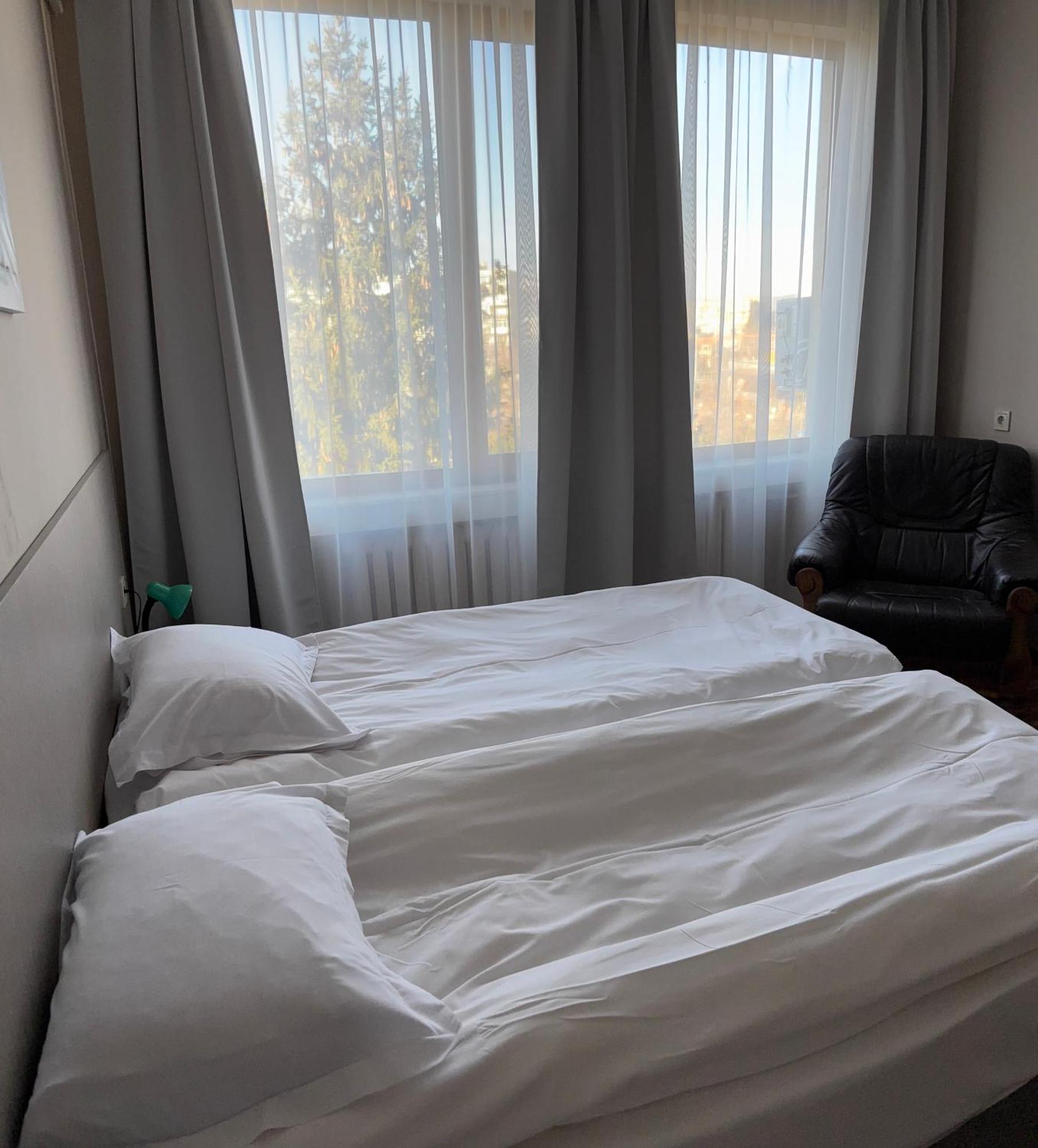 Hotel Central Razgrad Buitenkant foto