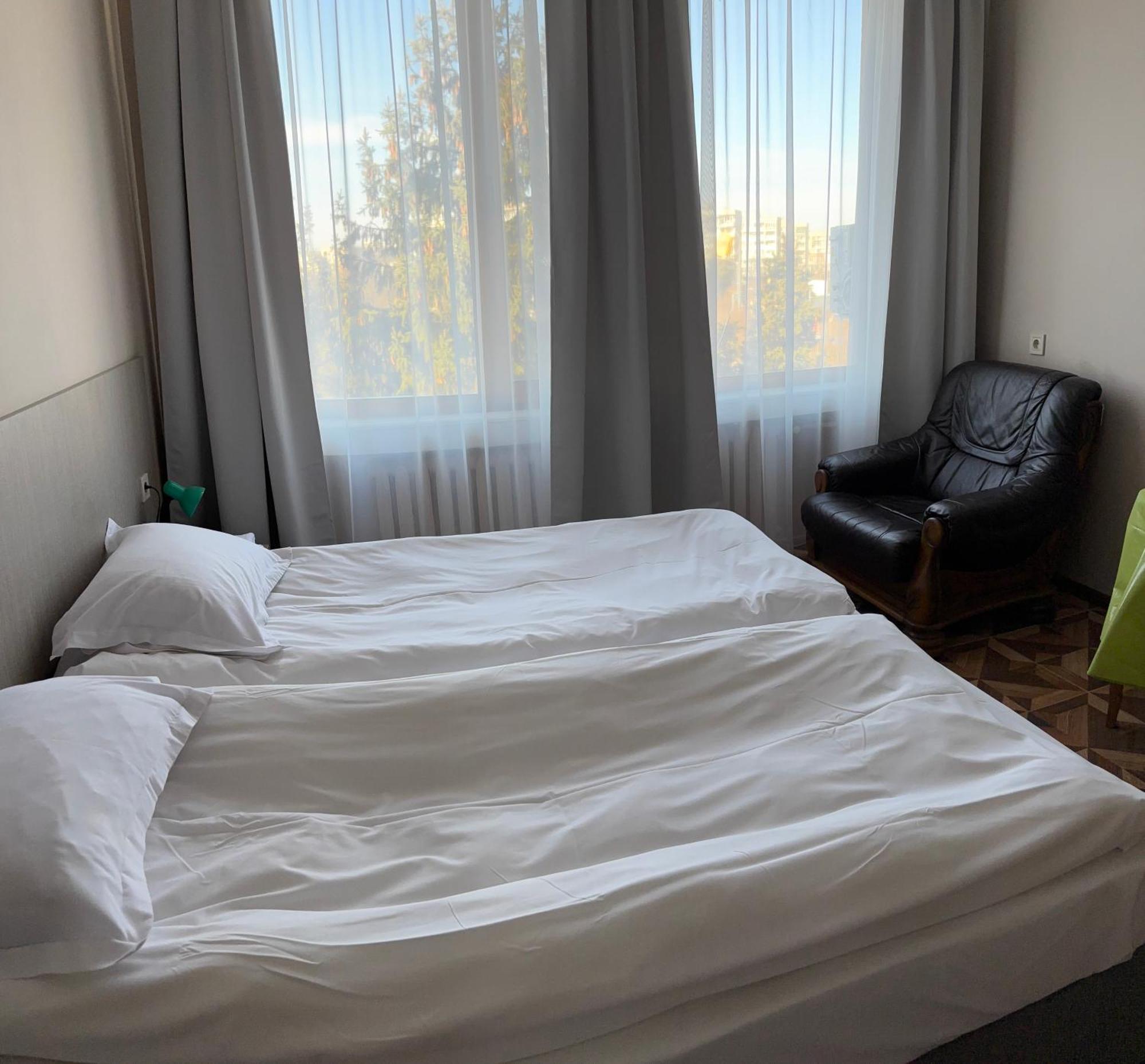 Hotel Central Razgrad Buitenkant foto